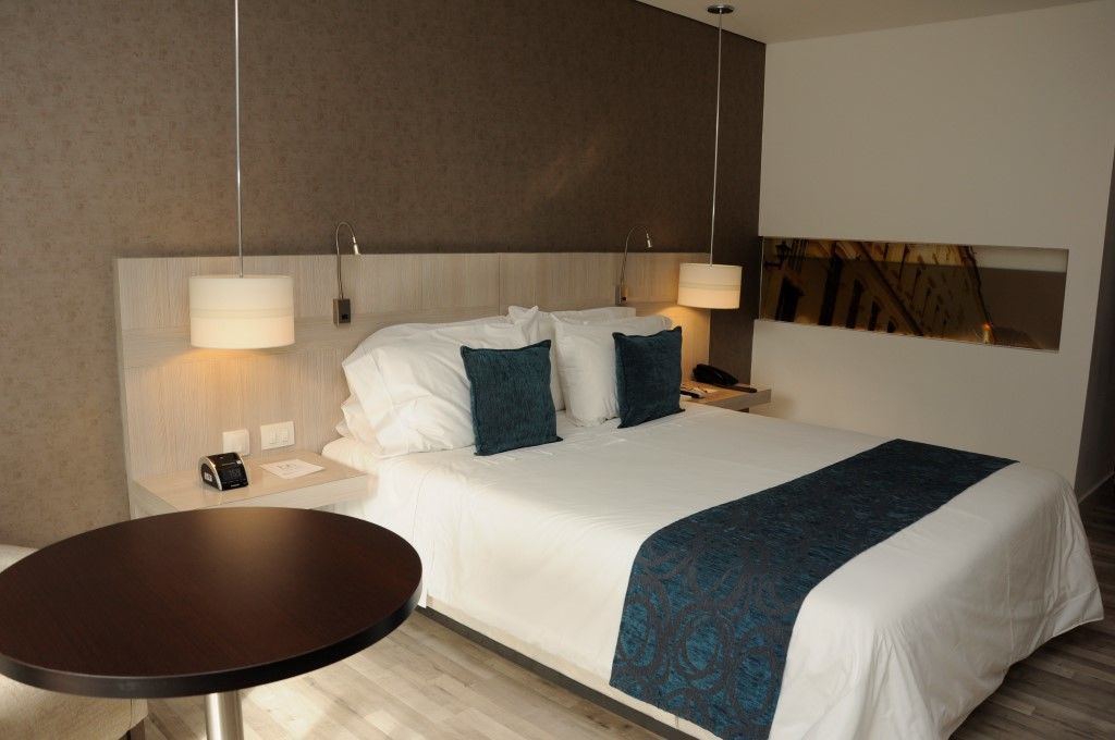 Hotel Bh Bicentenario Bogota Exterior photo